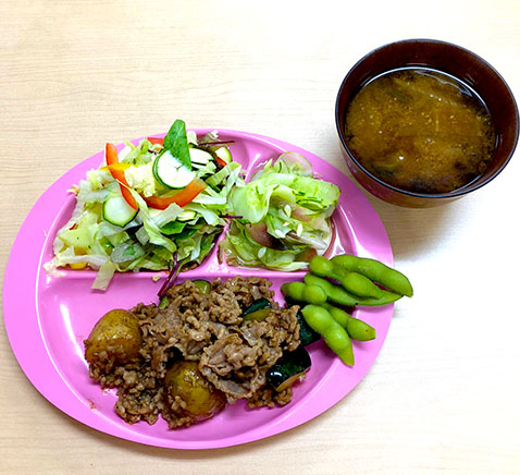 新じゃがとズッキーニのバター醤油味