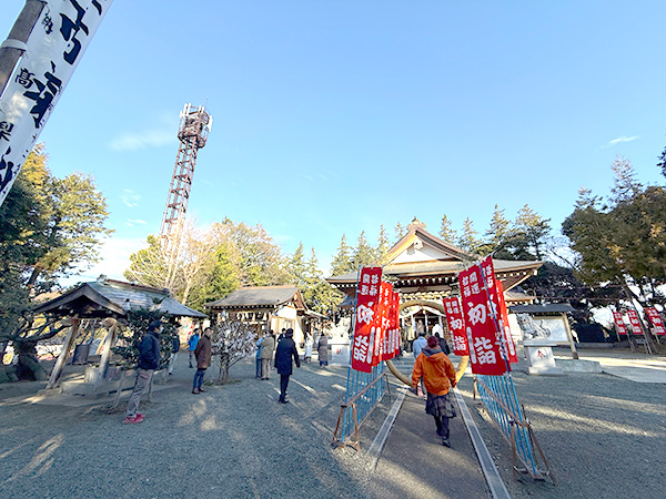 高森神社階段を登った先